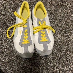 Puma sneakers